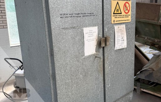 Foto van Gewasbeschermingsmiddelenkast