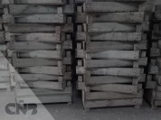 Foto van Houten broeibakken