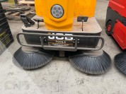 Foto van Zelfrijdende veegmachine-JCB